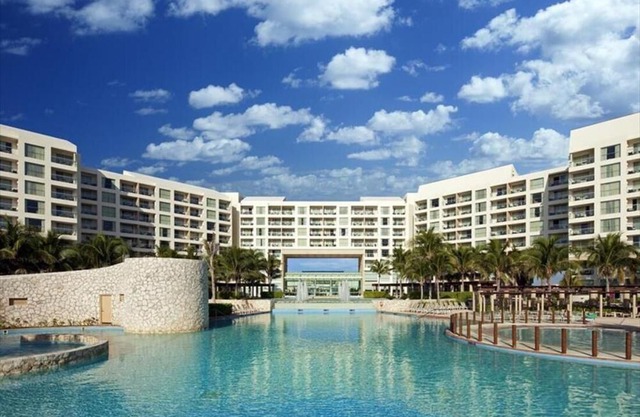 The Westin Lagunamar Ocean Resort 2 Bedroom, Available in 2021, Sleeps 8