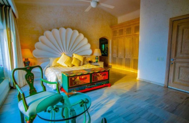 Villa Las Brisas 7 BR, amazing views & staff included in Acapulco