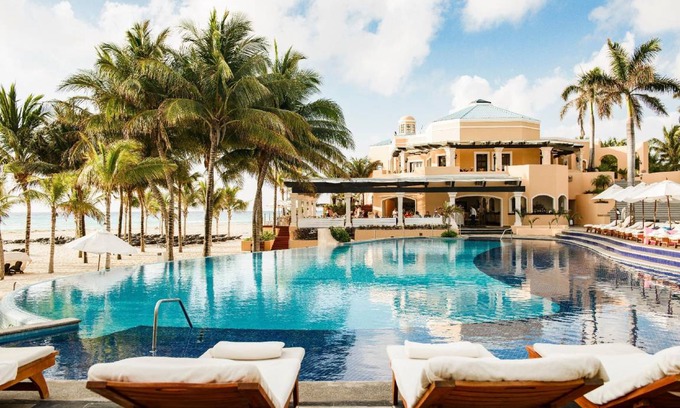 Playacar Beach Resort | 150 m² Resort ∙ 10 guests