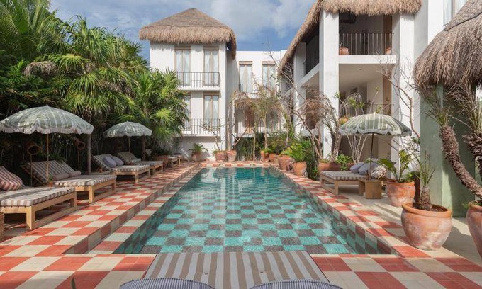 Zona Hotelera Hotel | 68 m² Hotel ∙ 127 guests