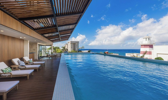 Colonia Centro Condo | ATHIMAR Cozumel Condominium w/Ocean View #406