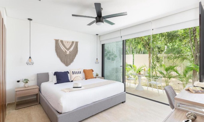 Tulum House | BÄAK- D106- LUXURY studio with Beautiful Terrace WiFi