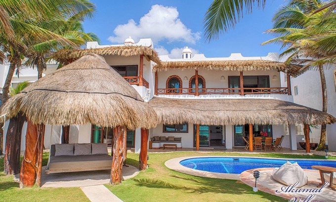 Akumal Villa | Casa Magica-Beachfront Akumal, Chef included on new bookings.
