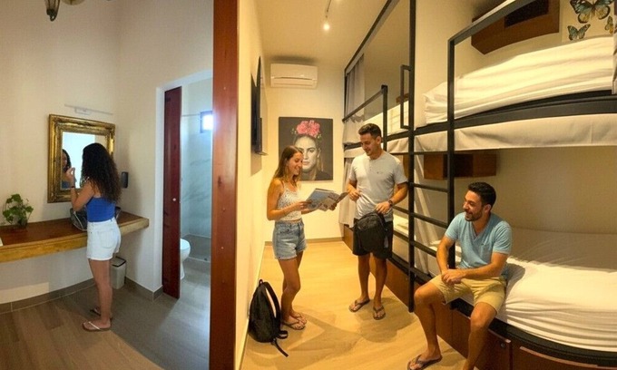 Mario Villanueva Madrid Hostel | Casa Mexico Lindo - Boutique Hostel