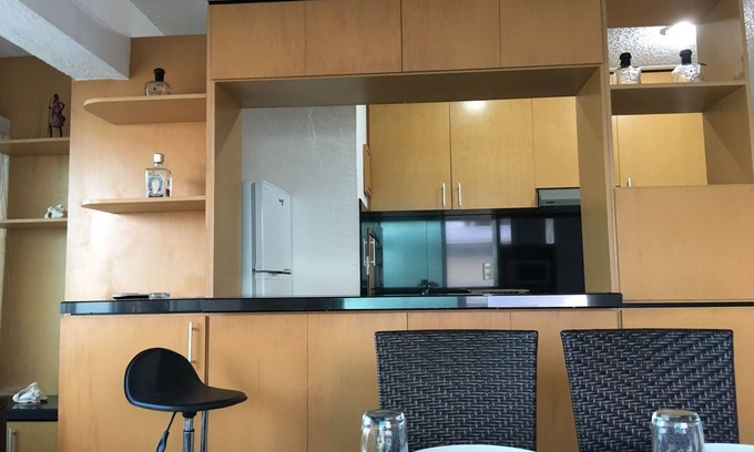 Zona Hotelera Condo | Condos Brisas offers great location for family and friends. Great beach and pool