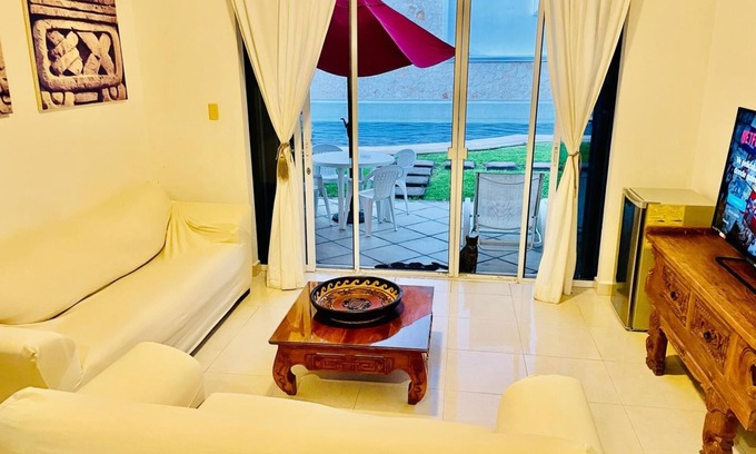 Playacar House | Economy Double Queen Room