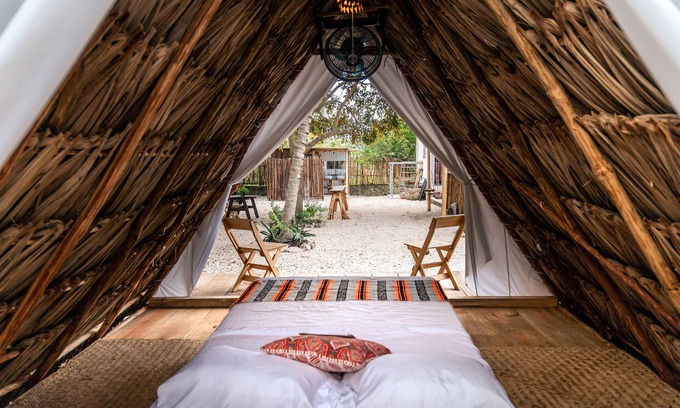 Bacalar Hostel | El Búho Eco-Cabañas Hostal.