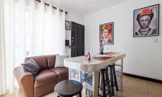 Downtown Apartment | Frida Double Balcony Apartment 5th Avenue