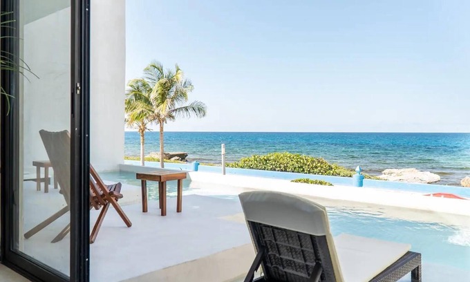 Colonia Meteorologico Villa | Gorgeous Villa Saadhu with fantastic oceanview