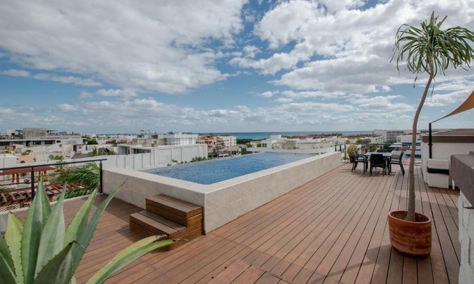 Downtown Apartment | LOTUS by Playa District