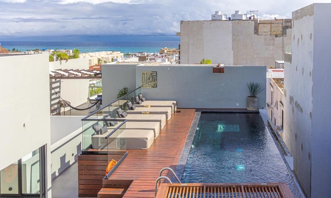 Zazil-ha Apartment | Luxury Condo with Infinity Pool&Oceanview, Center, IT003