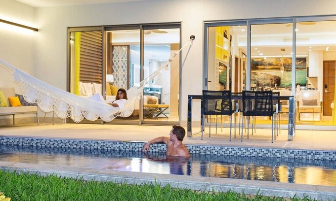 Puerto Juarez Resort | Make Waves in Cancun: Thrilling Adventures and Relaxation Combined.