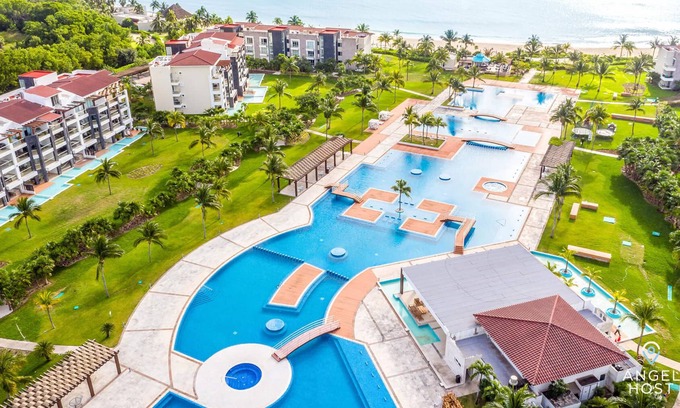 Puerto Juarez Condo | Oceanview Condo + BBQ, Resort Pool, Gym & Tennis