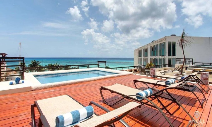 Downtown Condo | Oceanview Rooftop Private Pool, Steps to Mamitas