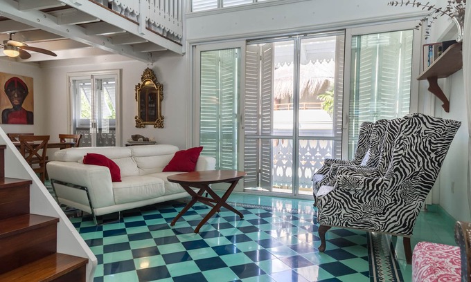 Downtown Condo | Out of the Ordinary, Classic ocean view penthouse - Family and pet friendly