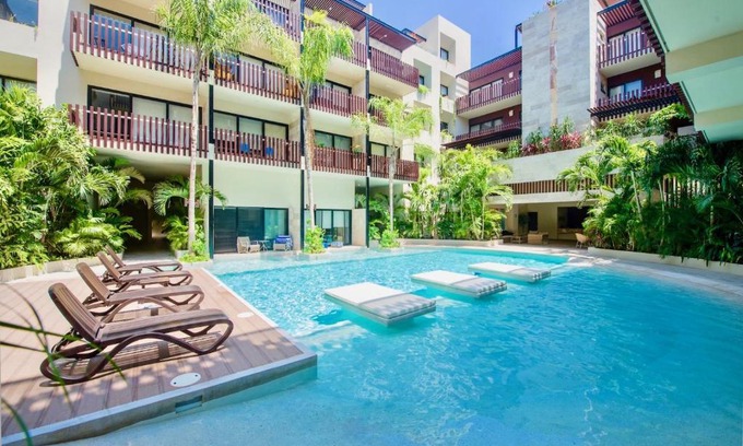 Gonzalo Guerrero Apartment | Palmares Condo Rentals