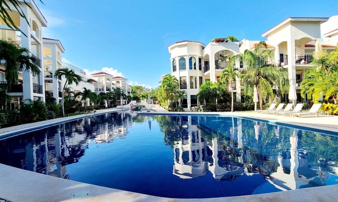 Playacar Apartment | Paseo del Sol Condohotel by Bric