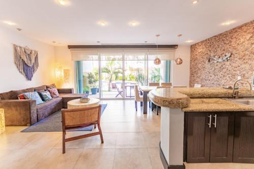 Gonzalo Guerrero Apartment | Pueblito Escondido By Hola Home and Land
