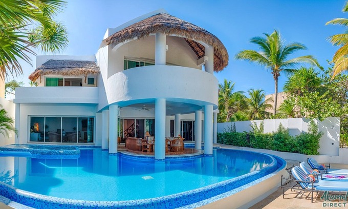 Akumal Villa | Sophisticated Spa Style Beachfront Villa with Heated Pool
