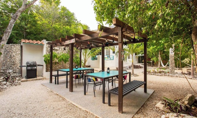 Akumal House | Two-Bedroom Family Bungalow -at- YOUR HAPPY PLACE!nn