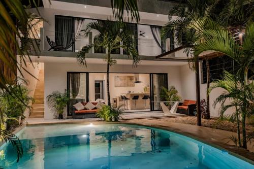 La Veleta House | Villa La Veleta - 3BR Boho Chic with Beautiful Private Pool