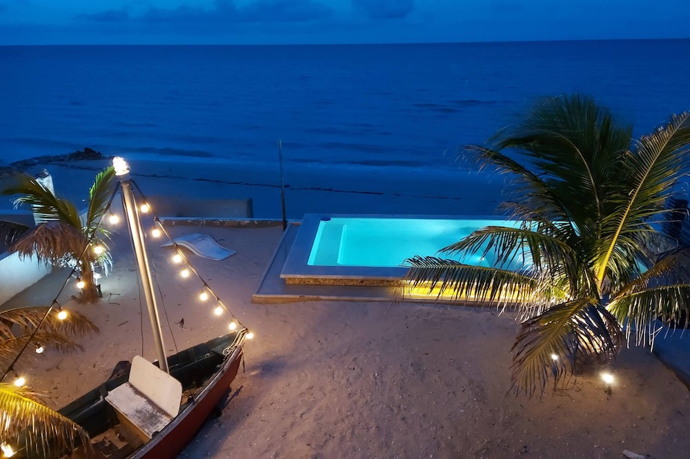 Chuburna Puerto Apartment | A la orilla del mar