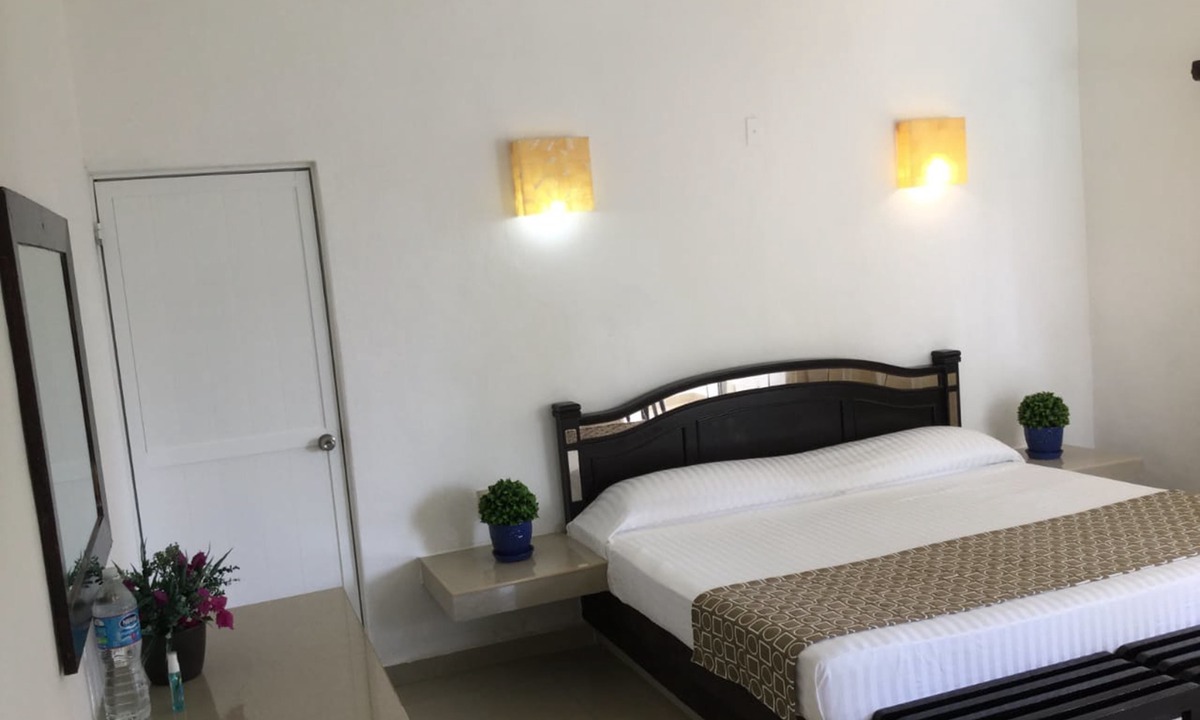 Puerto Arista Hotel | Hotel Arista Bugambilias