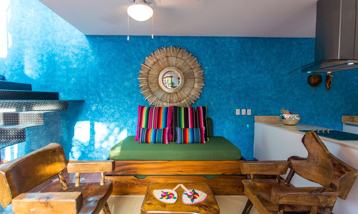 North End Hotel | Casa Lotería Sayulita - Family Boutique Hotel with Restaurant, Rooftop Yoga, Pool & Free Parking - 3 min to Beach