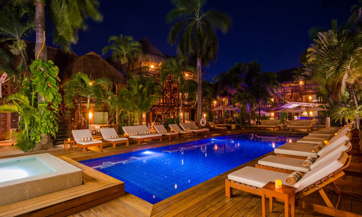 12th Street Hotel | Magic Blue Spa Boutique Hotel-Adult Only