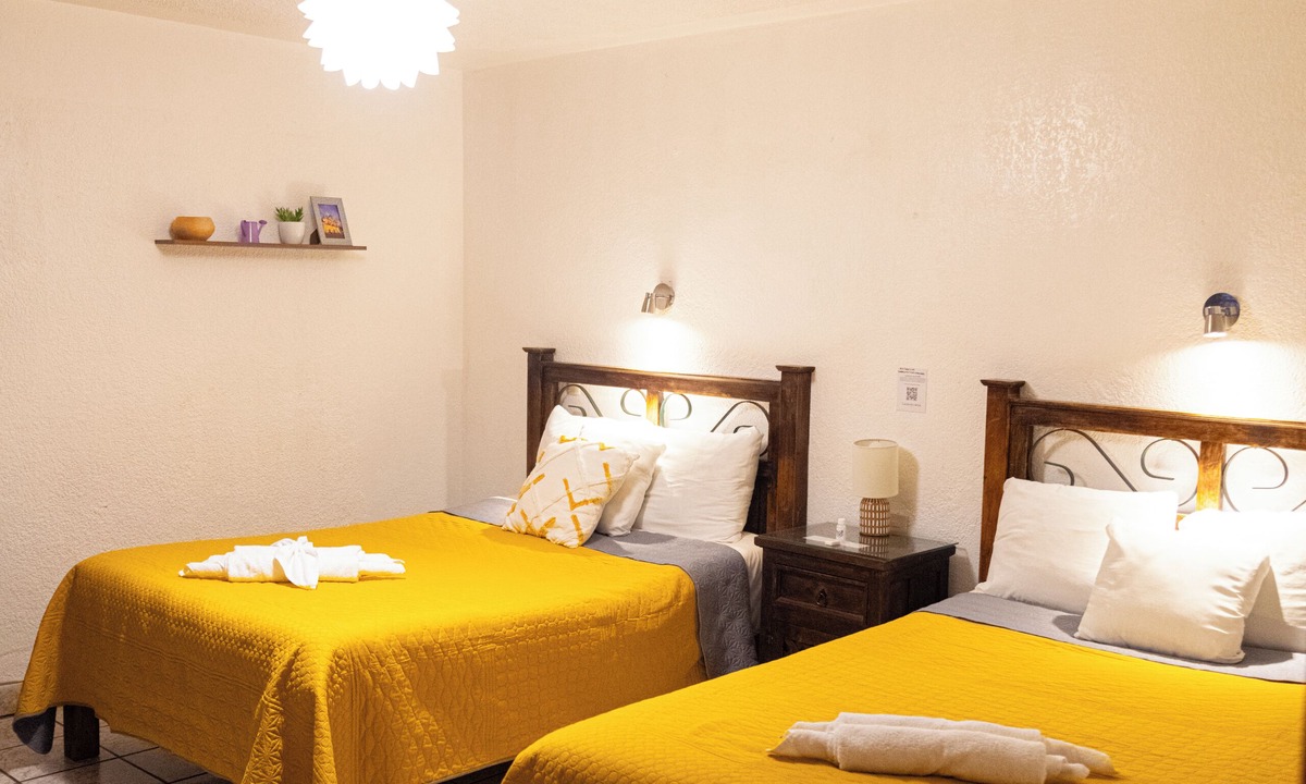 Santa Lucia Hotel | Hotel Casa Linda