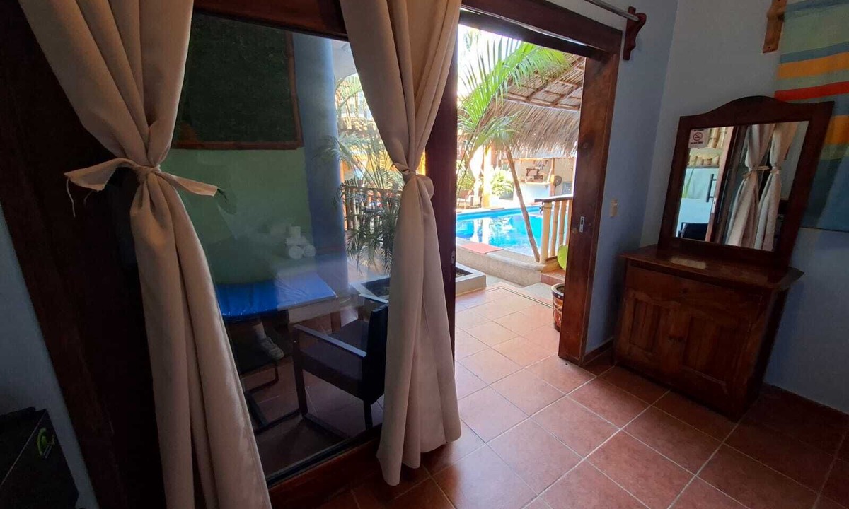 San Pedro Pochutla Hotel | Zipoliteville