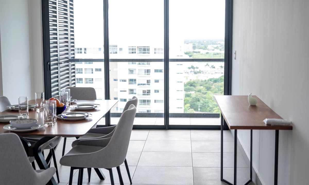 Zona Industrial Apartment | Dpto. de lujo frente a plaza Harbor
