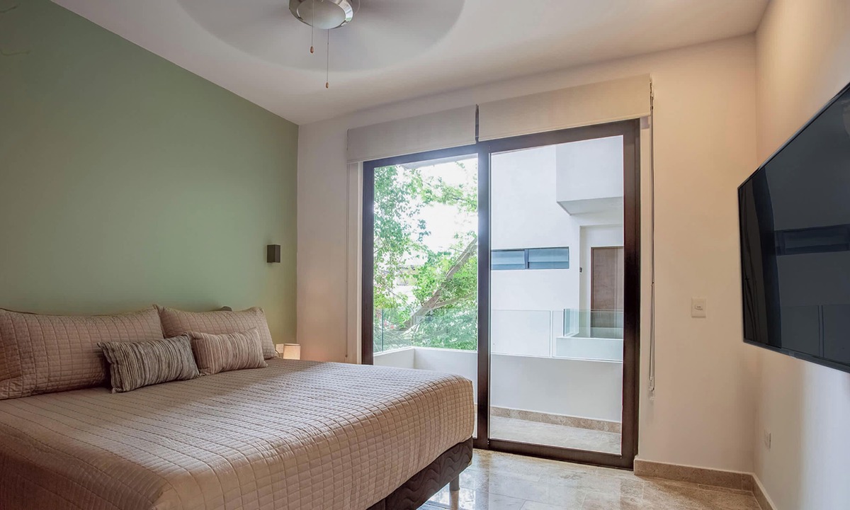 Zazil-ha Condo | Oceanview Rooftop Pool, Gym & 1 Block to 5th Ave