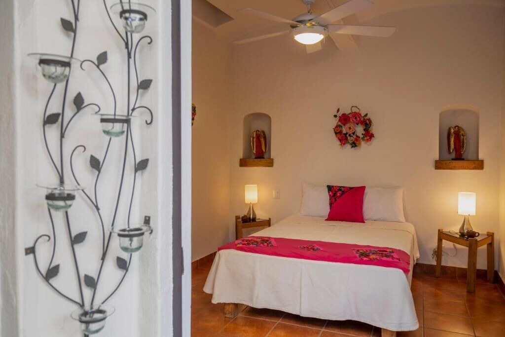 Luis Jimenez Figueroa Bed & Breakfast | Casa Los Arquitos de Xochimilco