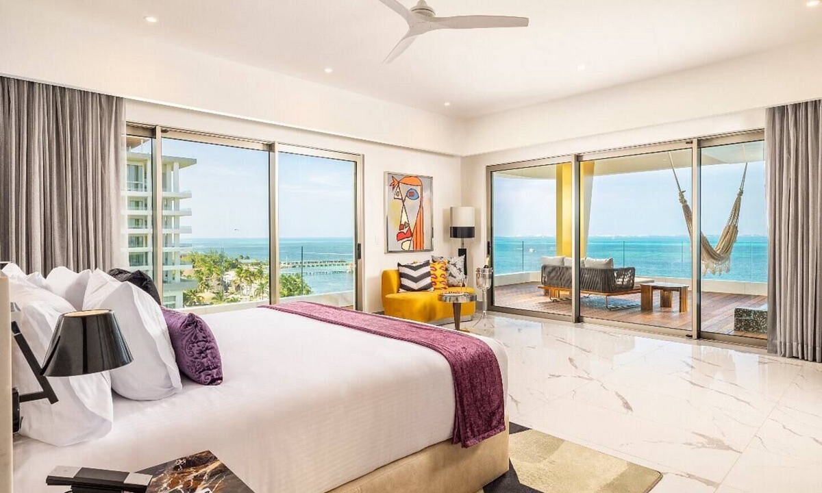 Puerto Juarez Apartment | Mousai Cancun: 5-Diamond Ocean View Corner Suite