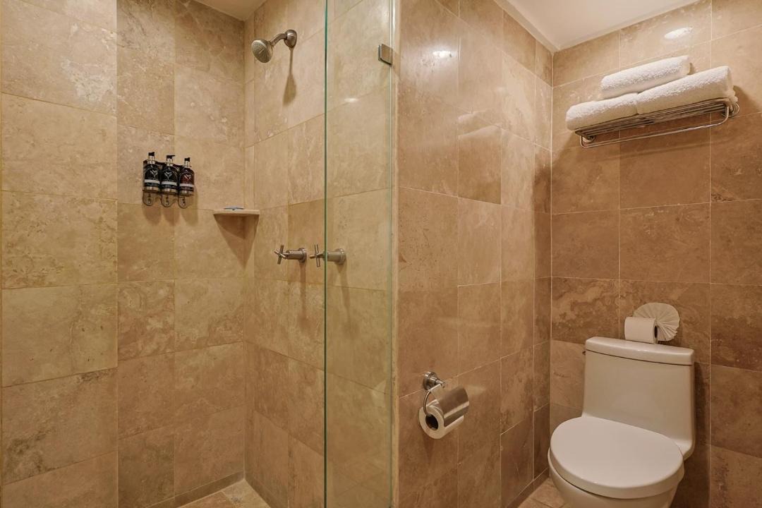 Amapas Hotel | Pier 69 Beachfront Boutique Hotel Romance Zone Adults Only