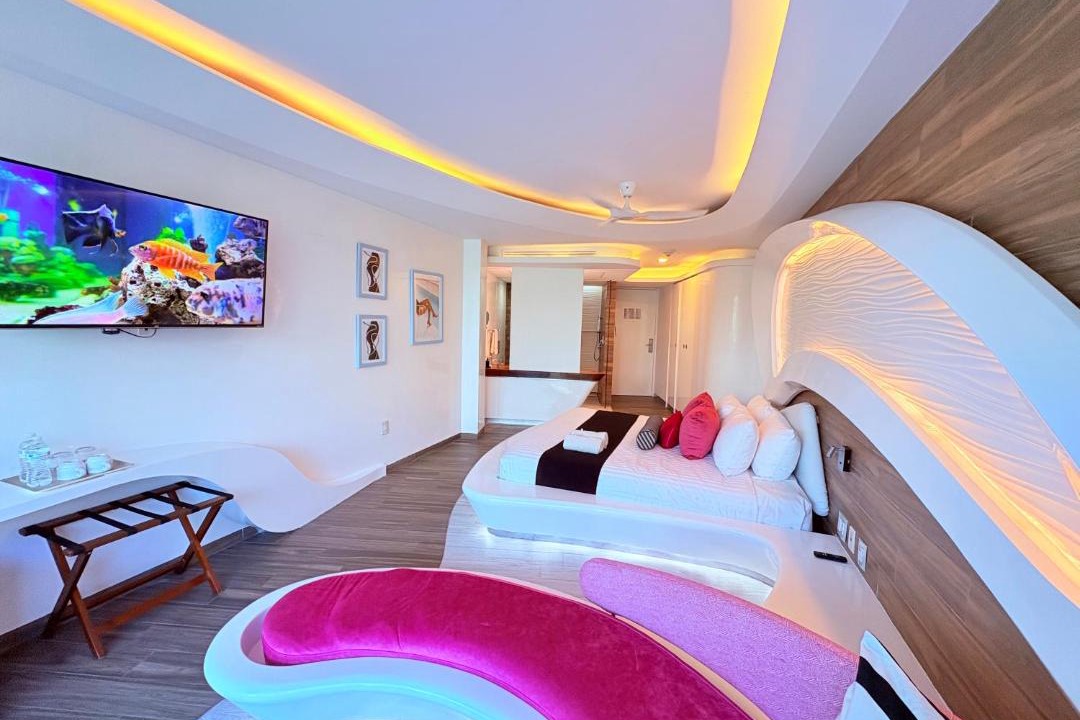 Downtown Apartment | Condohotel The Carmen Deluxe Oceanview King Suite