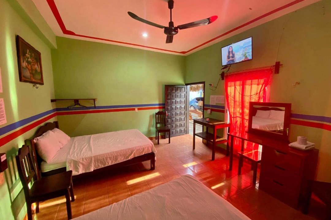 Jose Maria Morelos Hotel | HotelMariaAngela