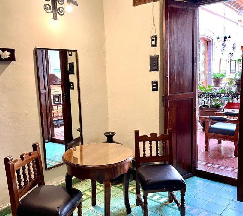 Centro Hotel | Hotel Los Escudos