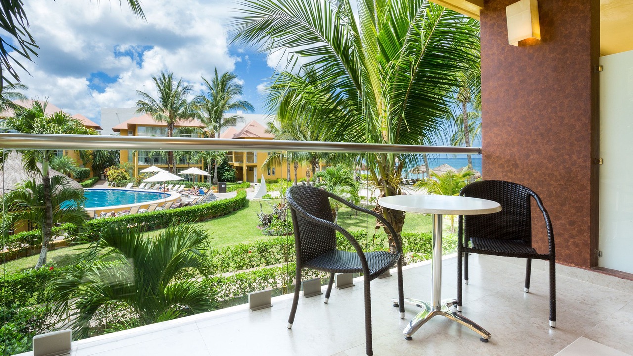 Photo of Patio Balcony in Costa Maya