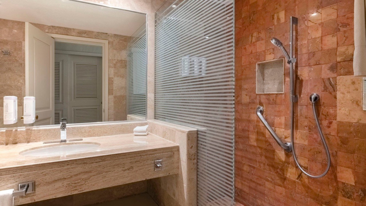 Photo of Bathroom in Playacar Zona Hotelera
