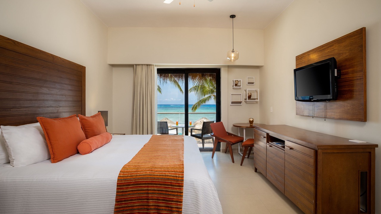 Photo of Bedroom in Costa Maya