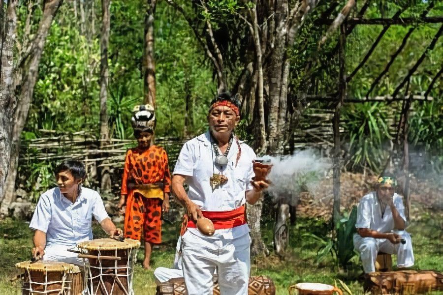 Photo of Human In Picture in Coba