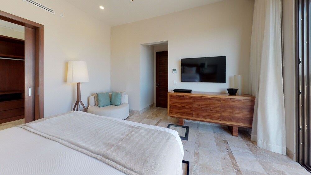 Photo of Bedroom in Mayakoba