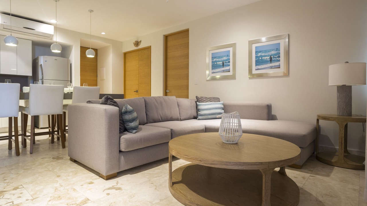 Photo of Livingroom in Downtown