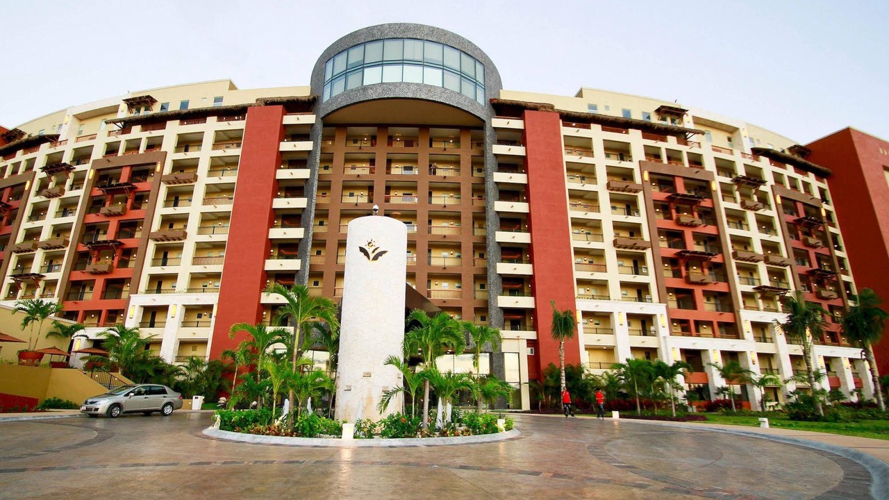 Photo of Buildings in Punta Sam
