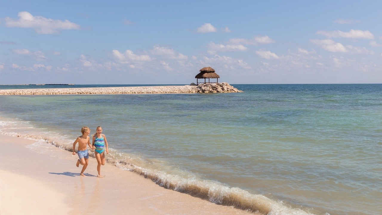 Photo of Human In Picture in Puerto Morelos