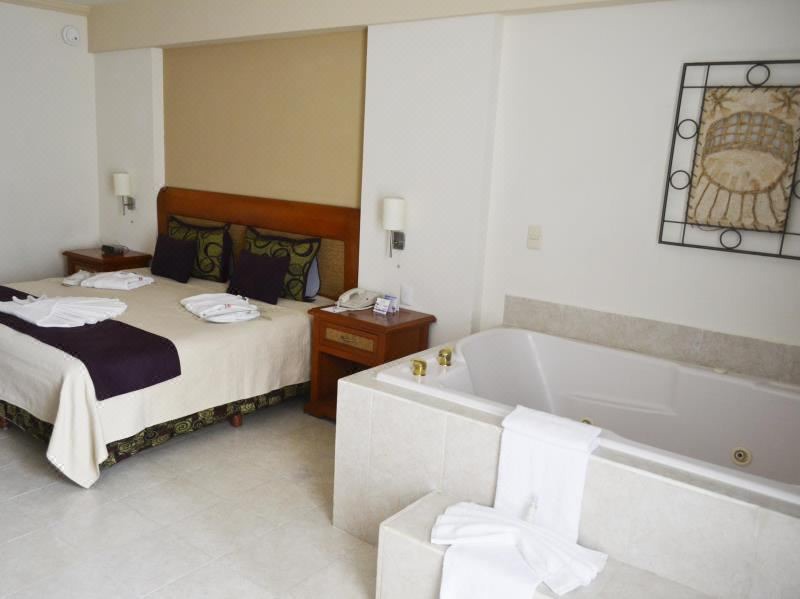 Photo of Bedroom in Zona Hotelera
