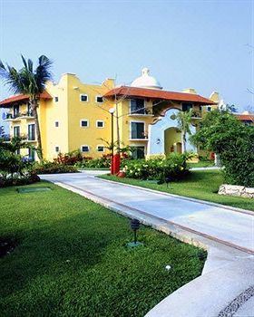 Photo of Buildings in Costa Maya