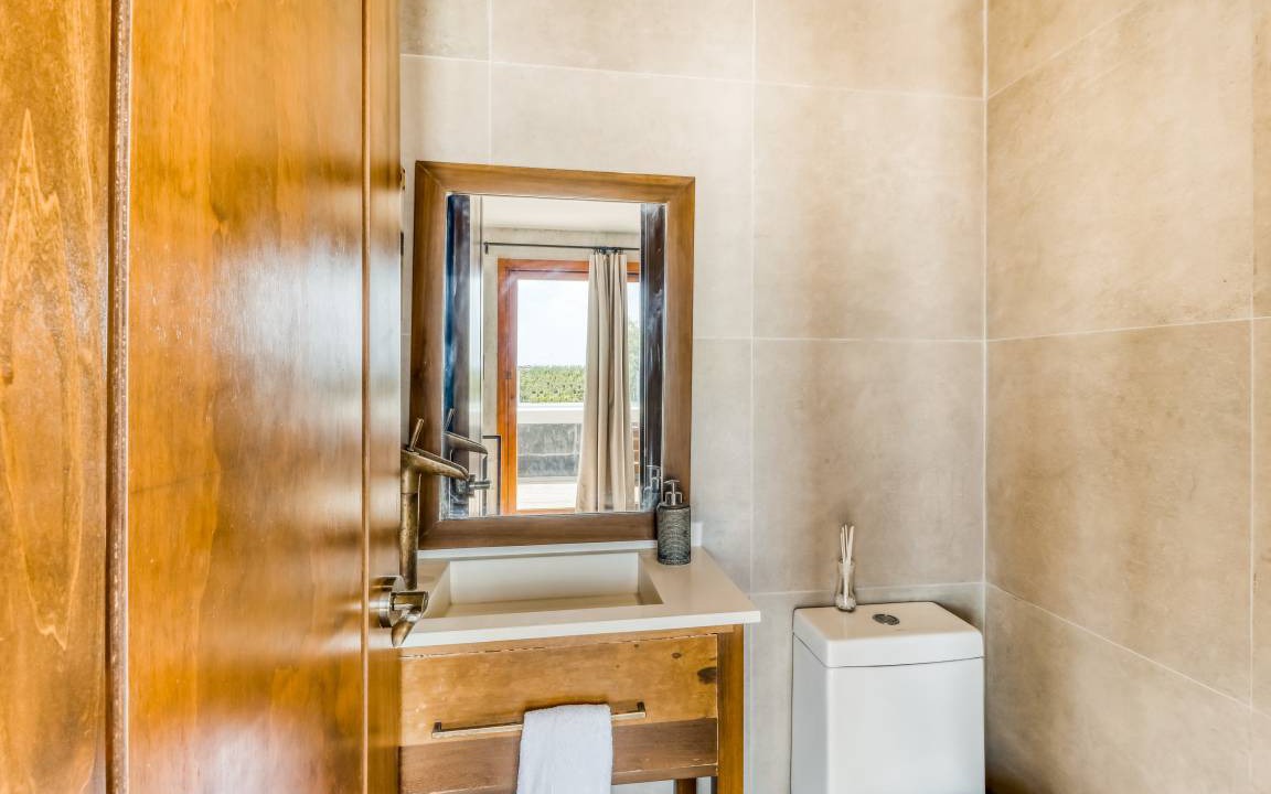 Photo of Bathroom in Zama
